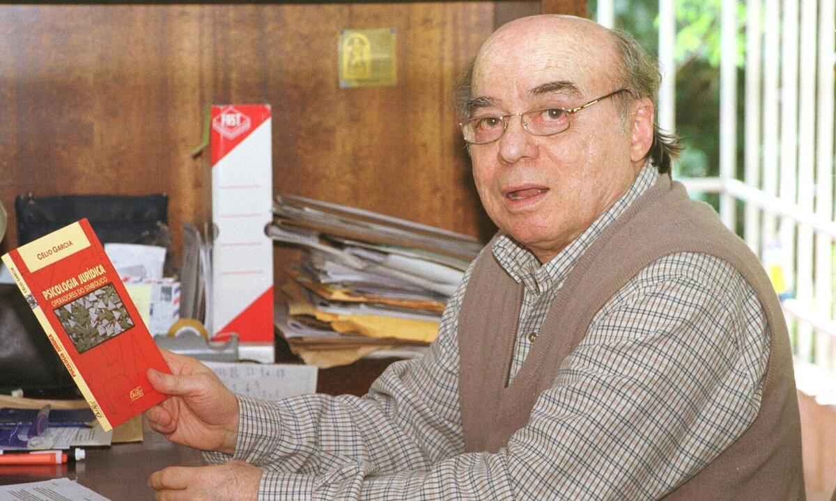 Portal divulga a obra de Célio Garcia, mestre da psicologia no Brasil - Juarez Rodrigues/EM/D.A Press - 11/5/04