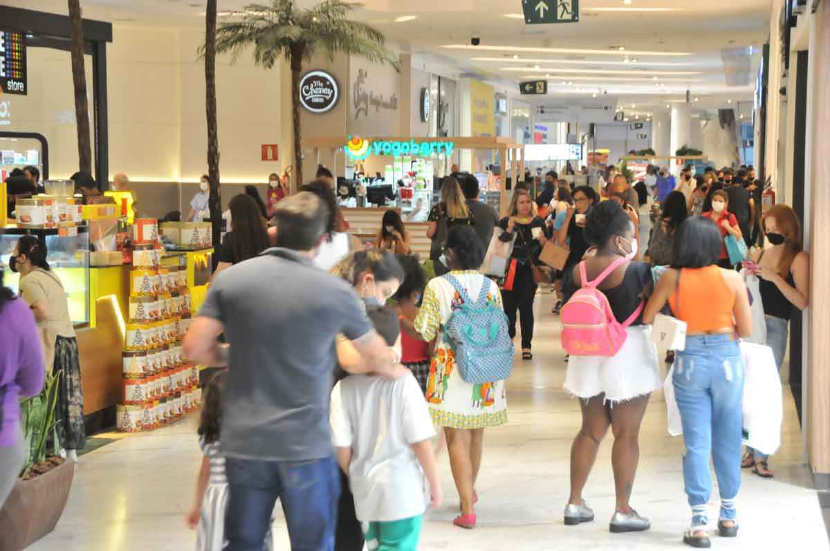 Compras de última hora lotam shoppings de BH - Marcus Vieira/EM/D.A Press