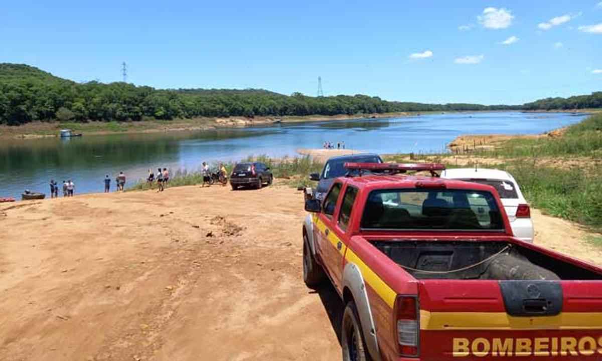 Quatro pessoas da mesma família morrem afogadas no Rio Grande - WA Drone Iturama/Divulgação