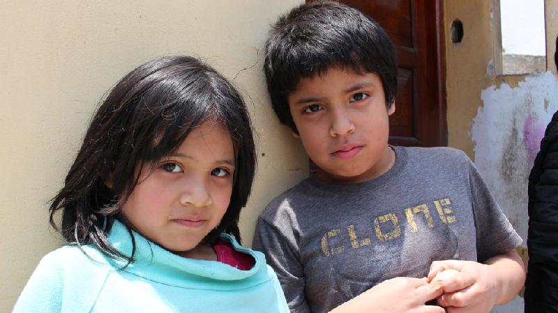 O drama dos órfãos da covid no Peru, país com mortalidade mais alta na pandemia - INABIF