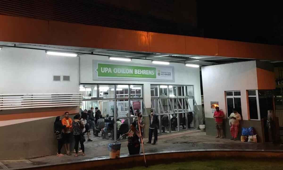 UPAs de Belo Horizonte continuam lotadas na noite deste sábado (1/1) - Ramon Lisboa/EM/DA Press 