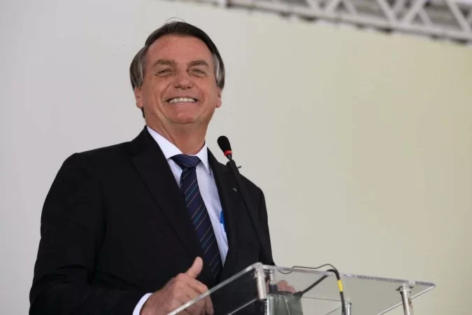 De olho nas urnas, Bolsonaro concede vários benefícios na virada do ano - Cleber Caetano/PR