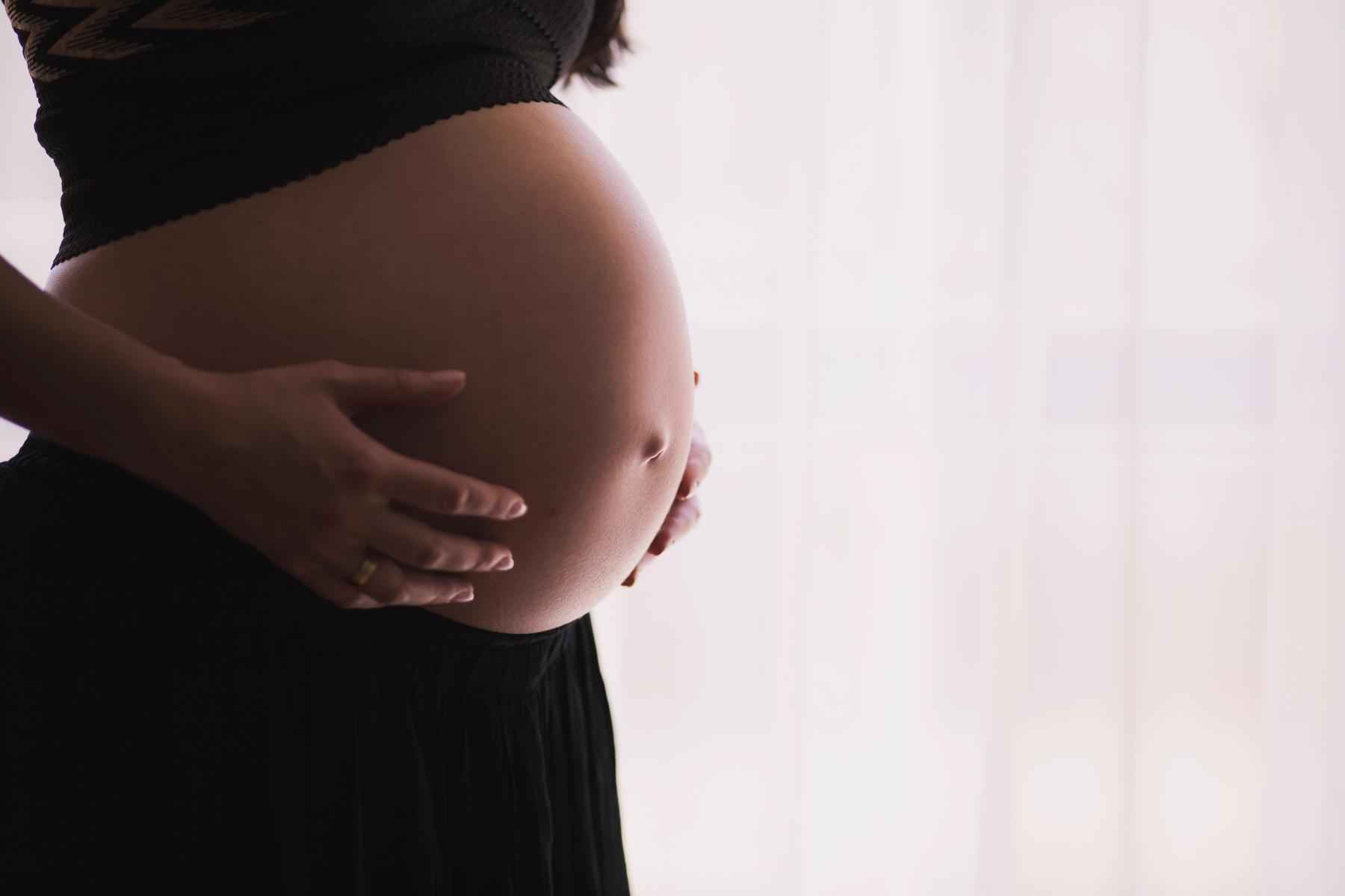 Caso Andressa Urach: Por que desenvolvemos varizes durante a gravidez?  - Pexels 
