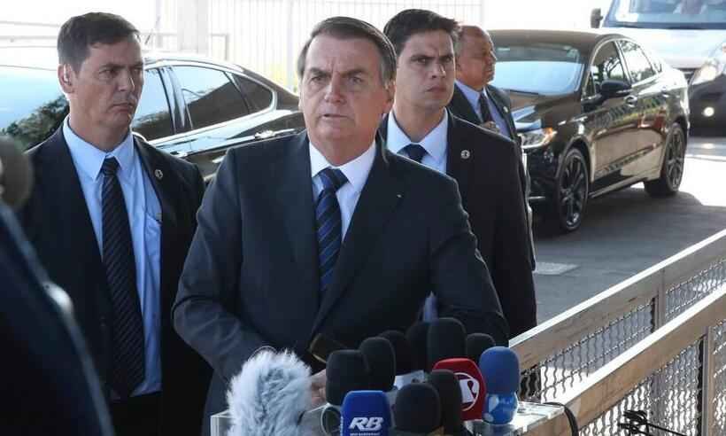 Bolsonaro volta atacar imprensa: 'Porcarias' - Redes Sociais/Reprodução
