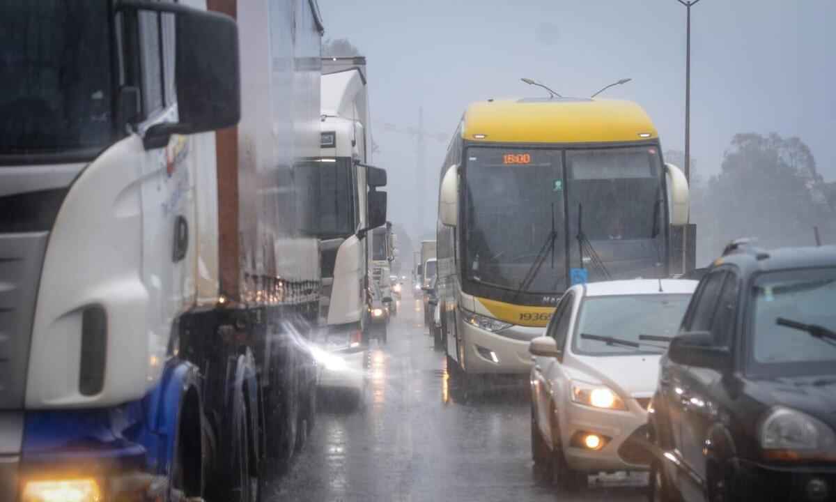 Como fazer o trajeto BH-Rio com a interdição da BR-040 - Leandro Couri/EM/D.A Press