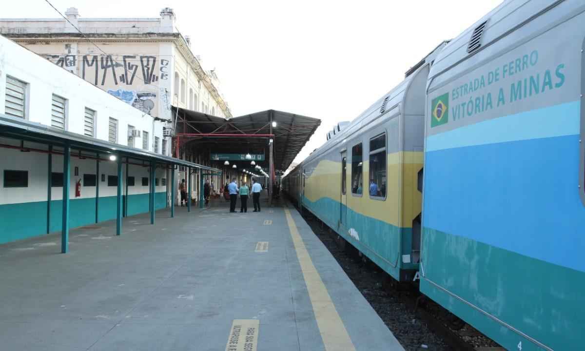 Vale suspende viagens do Trem de Passageiros Vitória-Minas após chuvas - Edesio Ferreira/EM/D.A Press