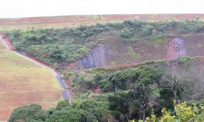 Após vazamento, CSN suspende atividades na mina Casa de Pedra, em Congonhas - Reprodução