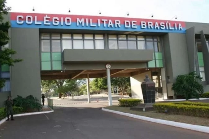 Sargento é condenado por beijar aluna de 14 anos do Colégio Militar - Colégio Militar de Brasília