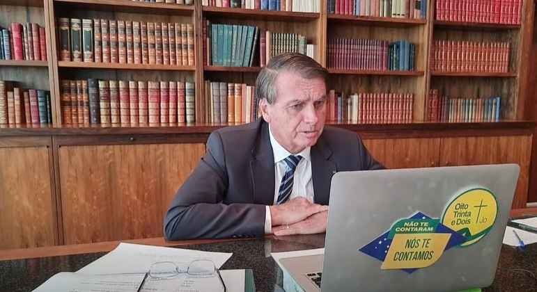 'Bem-vinda': Bolsonaro minimiza efeitos da variante ômicron - Reprodução/Youtube