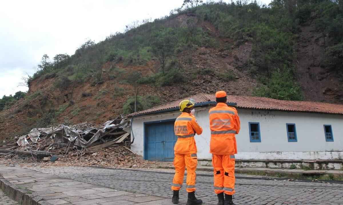 Ouro Preto: MP investiga causas do deslizamento no Morro da Forca - Jair Amaral/EM/D.A Press