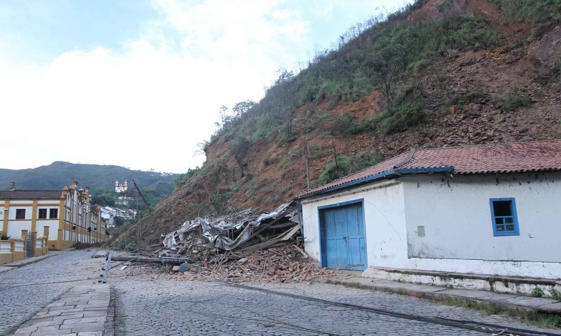 Com 313 setores de alto risco geológico, Ouro Preto dorme sob alerta  - Jair Amaral/EM