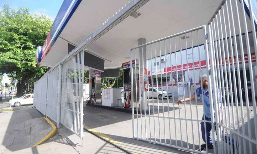 Estados decidem encerrar congelamento de ICMS de combustíveis - Leandro Couri/EM/DA Press