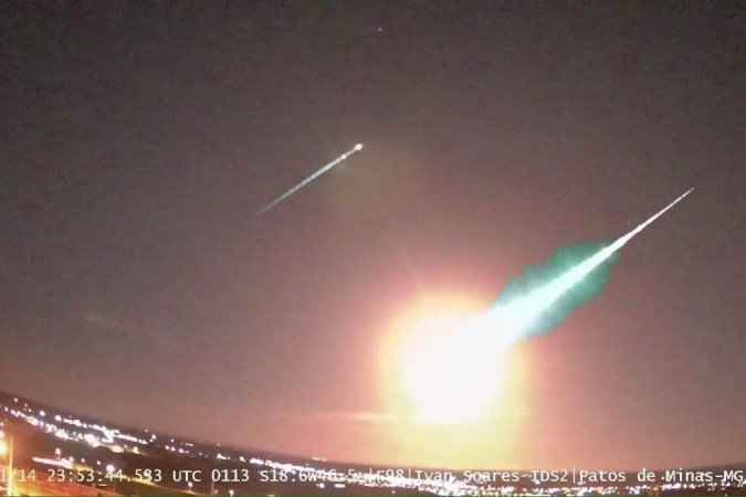 Especialistas: pedaços do meteoro que caiu em MG podem ser encontrados - Ivan Soares / Bramon