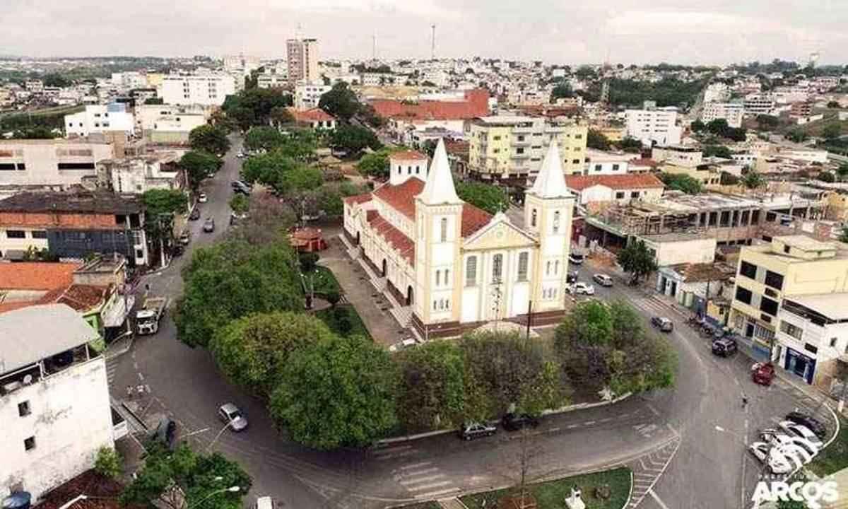 Arcos decreta novo toque de recolher após recorde diário de COVID-19 - Divulgação/Site Prefeitura de Arcos