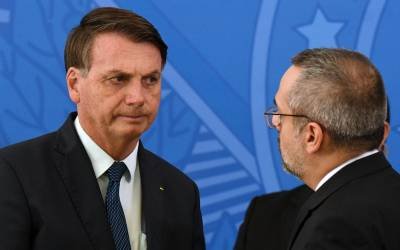 Bolsonaro quer jogar ex-ministro Abraham Weintraub para debaixo do tapete - Ed Alves/CB/D.A Press
