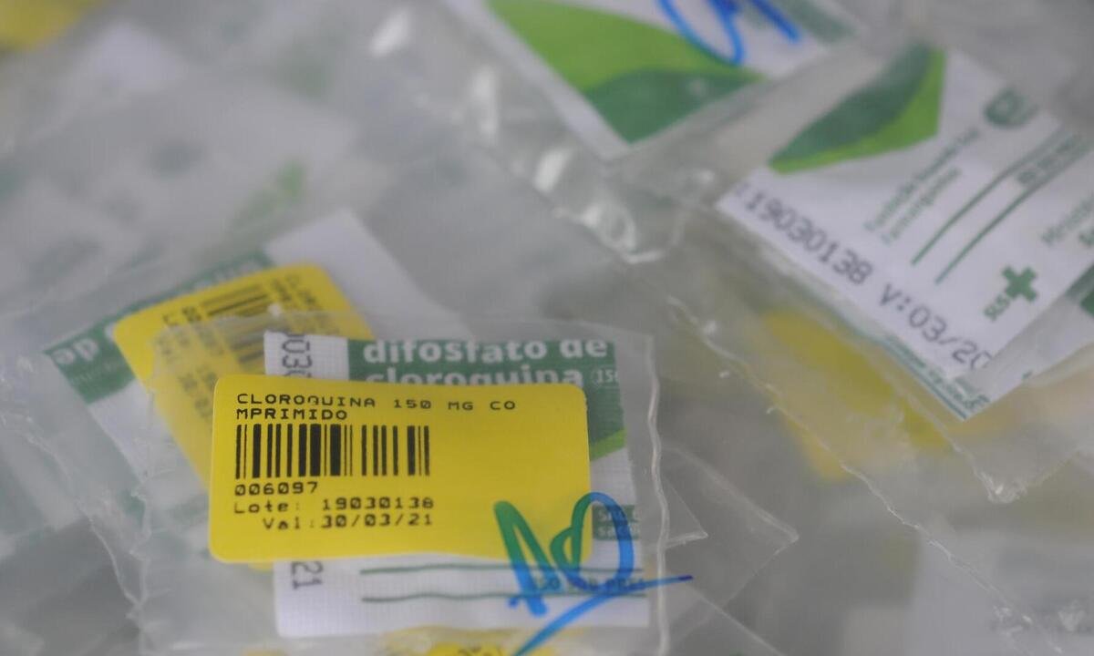 Ministério da Saúde diz que hidroxicloroquina é 'segura', mas vacinas não - Leandro Couri/EM/D.A Press