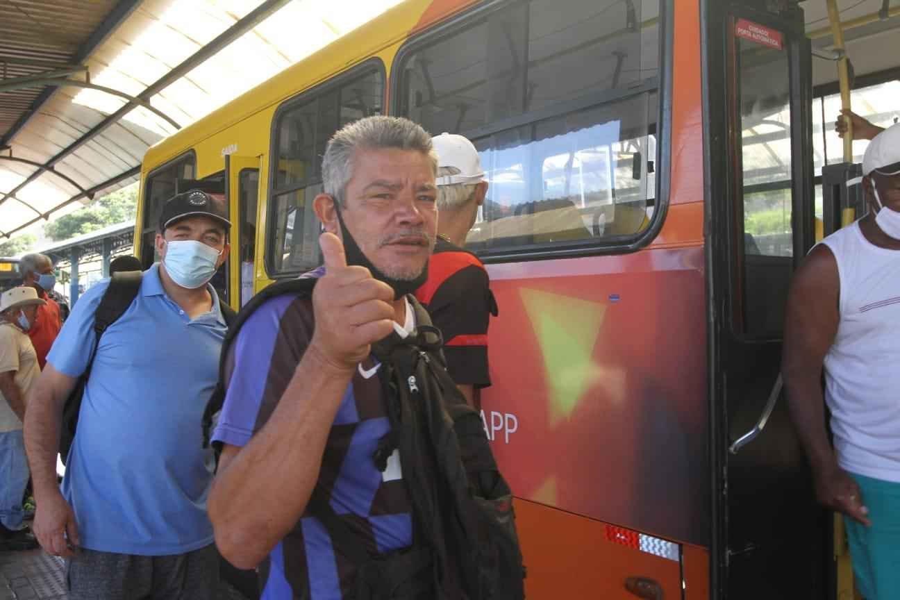 Passageiros perdem trabalho em BH com greve de motoristas sem salário - Jair Amaral/EM/D.A.Press