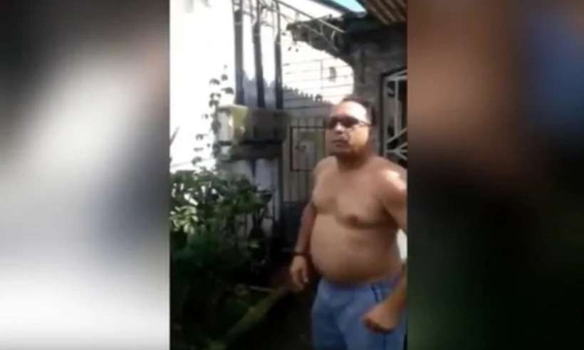 'Vai limpar lixo, tenho nível superior', diz homem para garis; veja vídeo - Reprodução