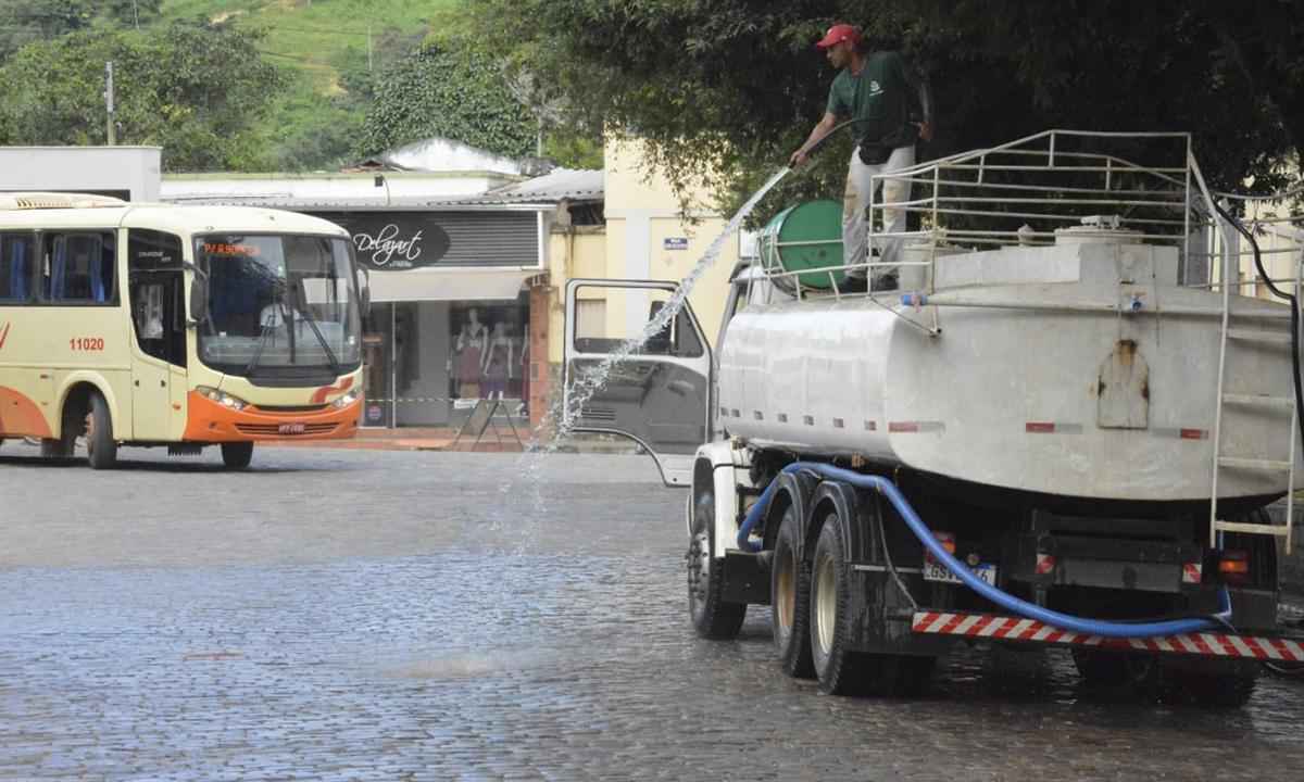 Decreto proíbe trânsito de caminhões pesados na área urbana de Raul Soares - Prefeitura de Raul Soares Divulgação