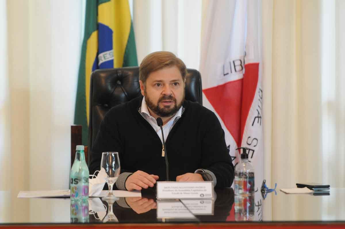 Assembleia volta do recesso em trabalho remoto por causa da COVID-19 - LEANDRO COURI/EM/D.A.PRESS