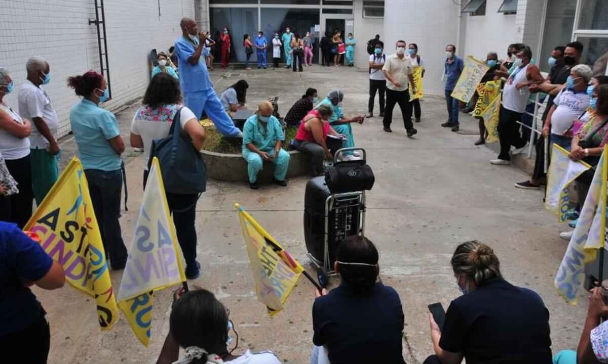 Servidores da Fhemig aprovam greve em hospitais a partir de 3 de fevereiro - Ramon Lisboa/EM/D.A Press