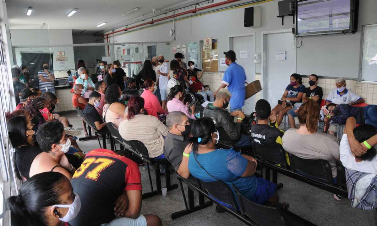 Afastamentos pressionam a rede hospitalar da capital - Juarez Rodrigues/EM/D.A Press