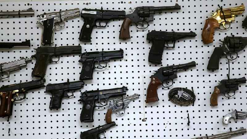 Sob novas regras, importação de armas de fogo bate recorde no Brasil - Getty Images