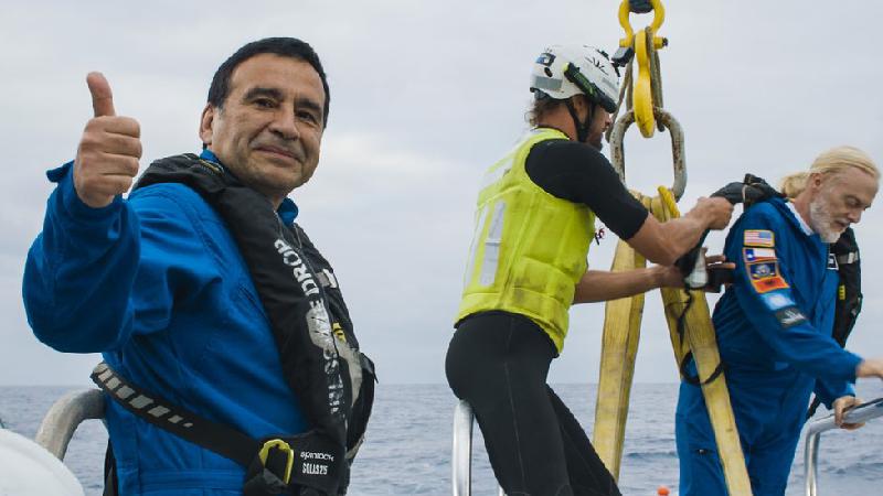 Cientistas vão a 8km de profundidade na Fossa do Atacama: 'Outro planeta' - Nick Verola - Caladan Oceanic