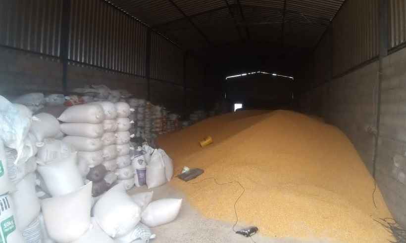 Polícia Civil recupera 100 toneladas de milho roubadas em Ibiá - PCMG
