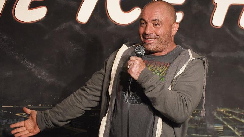 Joe Rogan: afirmações falsas em podcast que geraram pressão contra Spotify - Getty Images