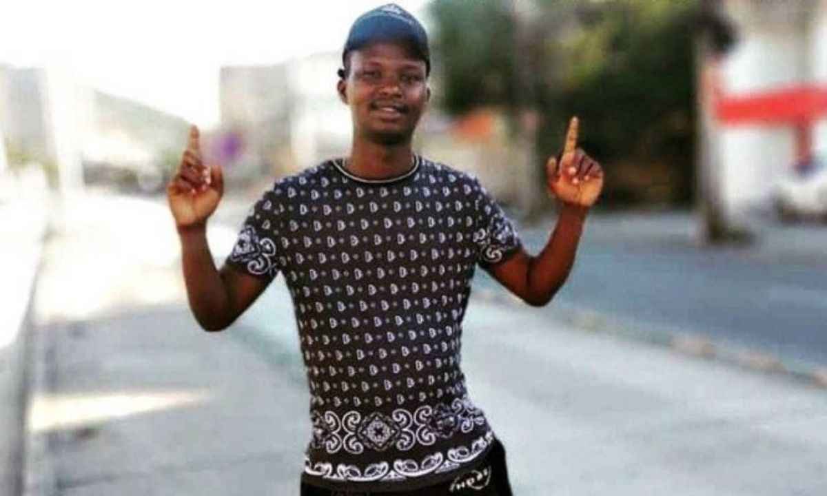 Homem se entrega à polícia e diz ser um dos agressores que mataram congolês - Redes Sociais/Reprodução 