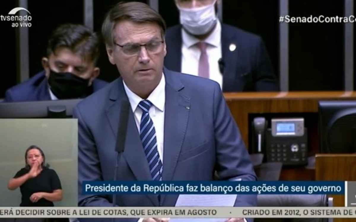 Bolsonaro sobre regulação da mídia: 'Nossa liberdade acima de tudo' - Tv Senado/Reprodução