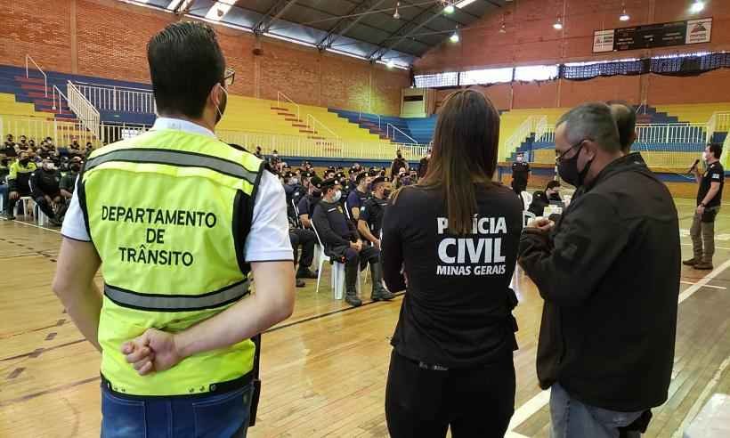 Polícia apreende duas toneladas de fios de cobre em Poços de Caldas - PCMG
