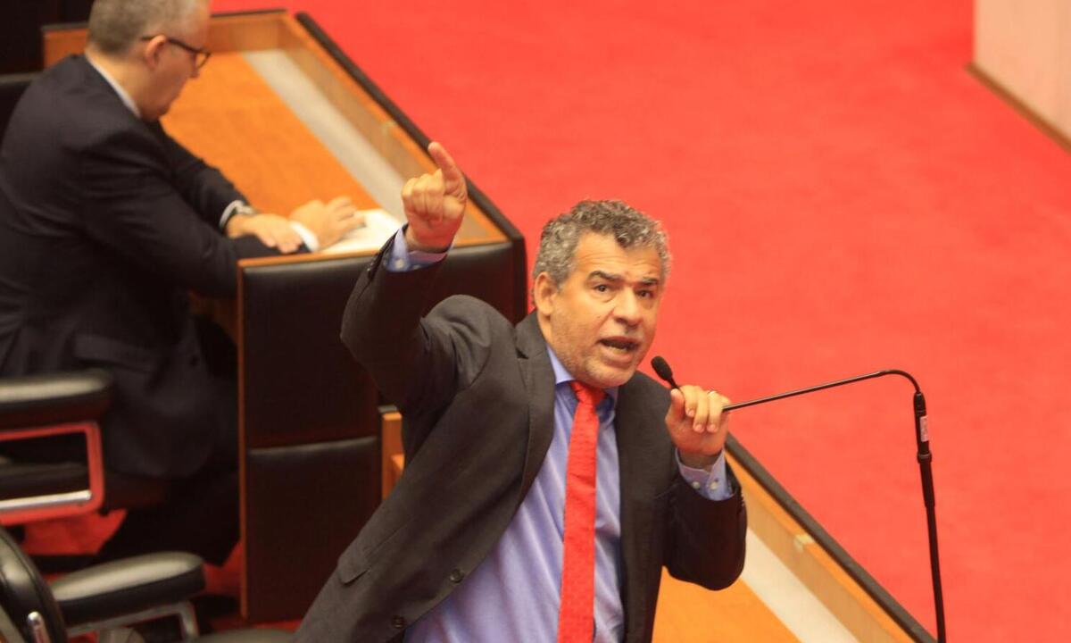 Deputado apresenta projeto para obrigar Zema a andar de carro por Minas - Edésio Ferreira/EM/D.A Press - 19/2/20