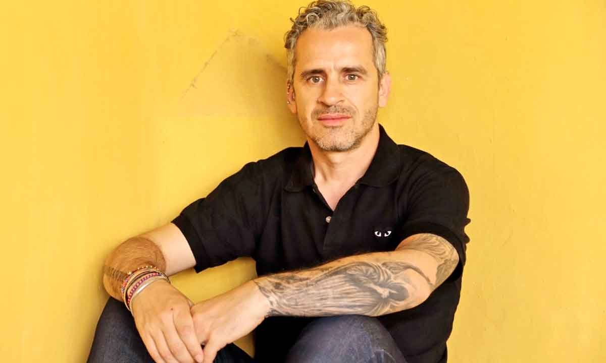 José Luís Peixoto autografa hoje em BH seu livro sobre José Saramago - Patrícia Santos Pinho/Divulgação