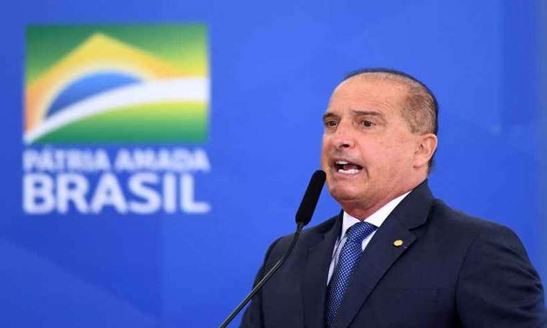 Onyx: 'Bolsonaro cuidou com equilíbrio da economia durante a pandemia' - AFP / EVARISTO SA