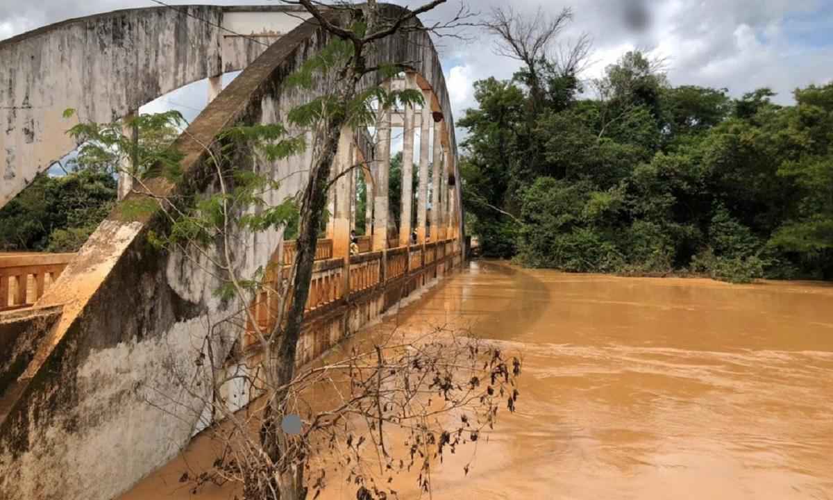 Ponte do Arco volta a ser interditada em Patos de Minas por causa de cheia - Reprodução/Ascom/Prefeitura de Patos de Minas
