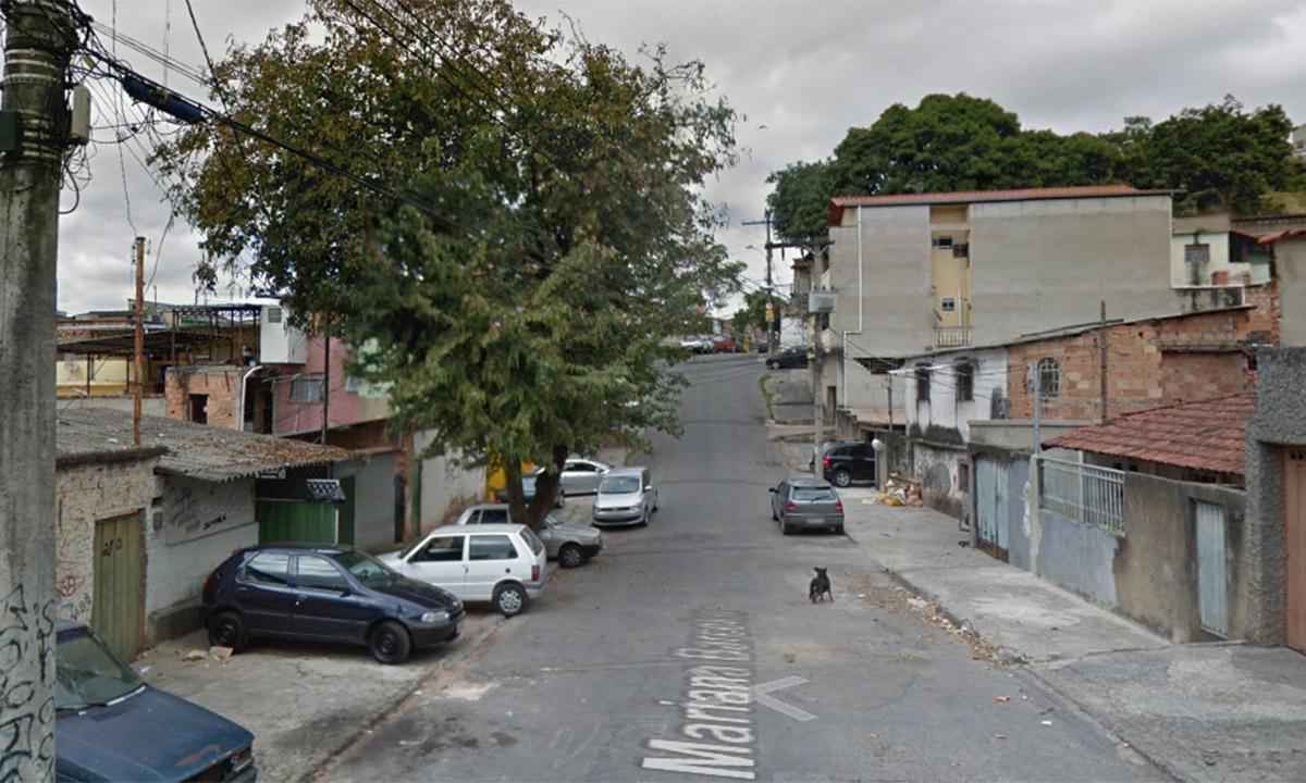 Parte de casa desaba em BH - Reprodução da internet/Google Street View