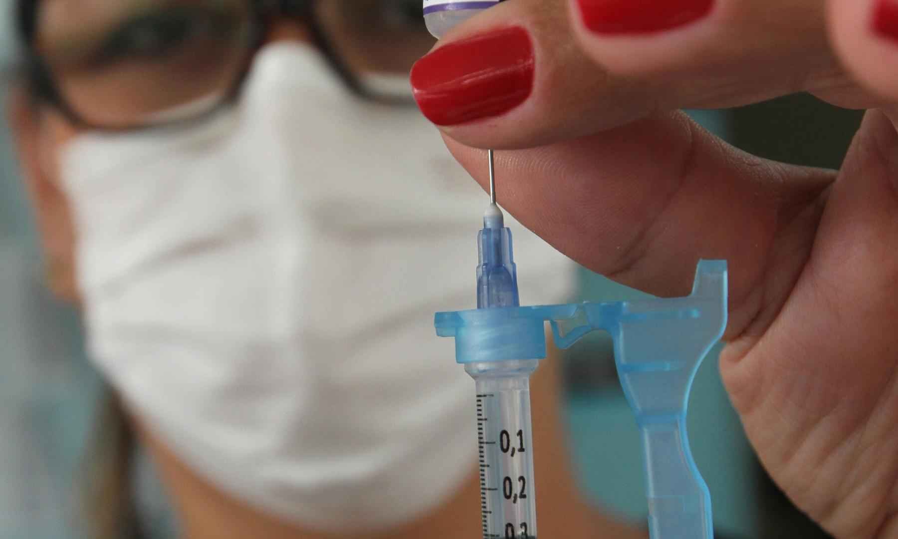 Golpe de venda de vacinas para crianças é investigado em BH - Jair Amaral/EM/D.A Press