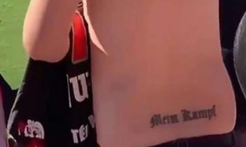Torcedor exibe tatuagens neonazistas em estádio no RS e é expulso de jogo - Reprodução