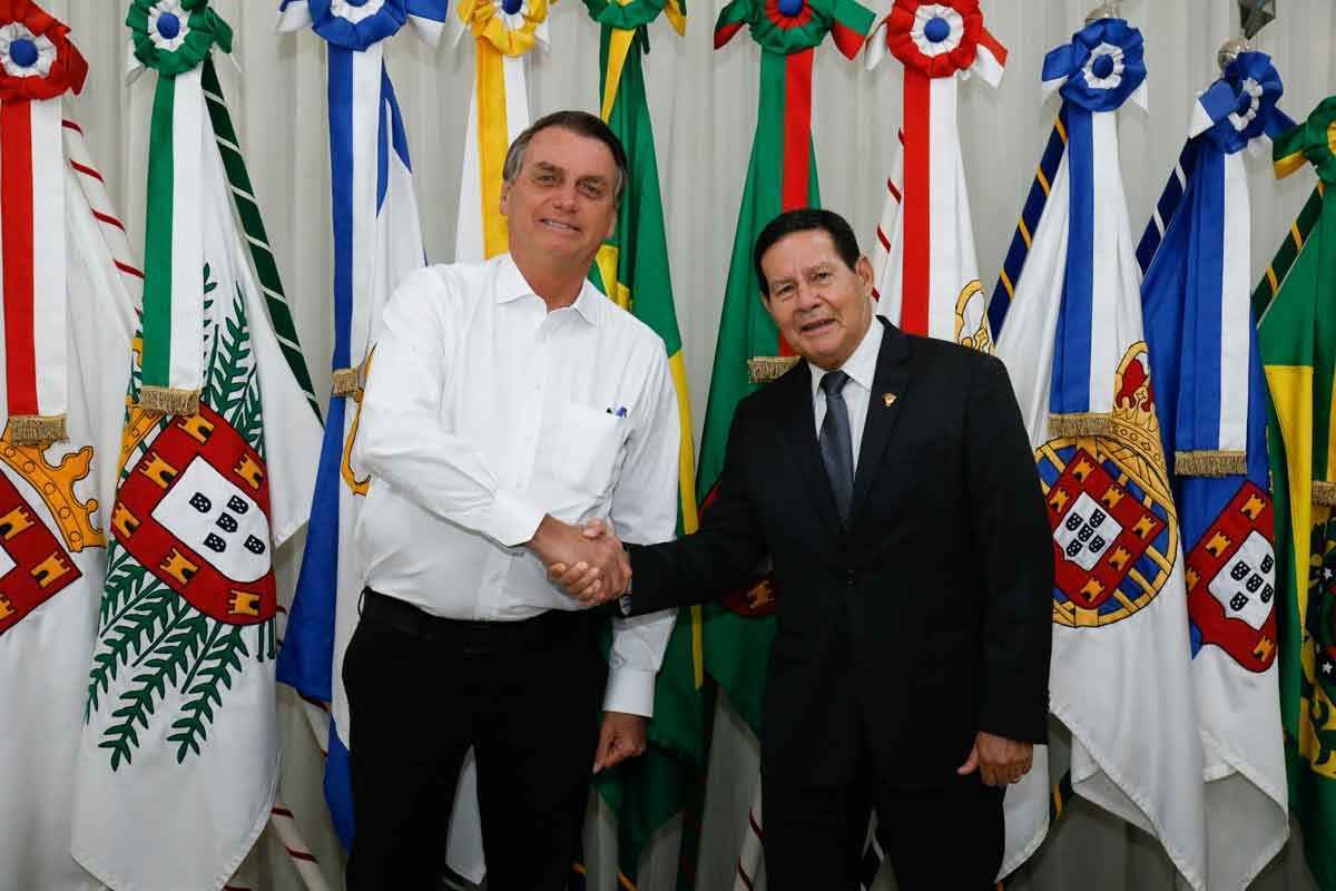 Assunto cabeludo da pauta de Bolsonaro com Putin é a Defesa - ALAN SANTOS/PR