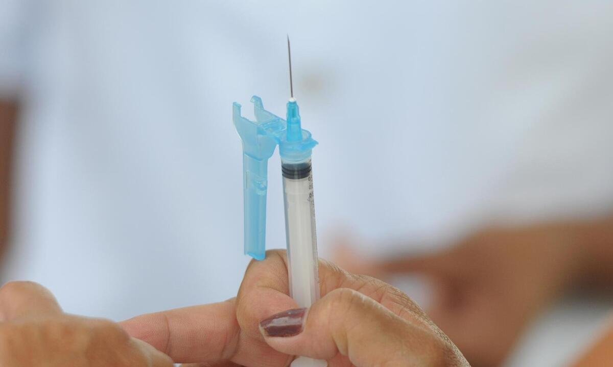 BH convoca adolescentes imunossuprimidos para 3ª dose e adultos para a 4ª - Leandro Couri/EM/DA Press