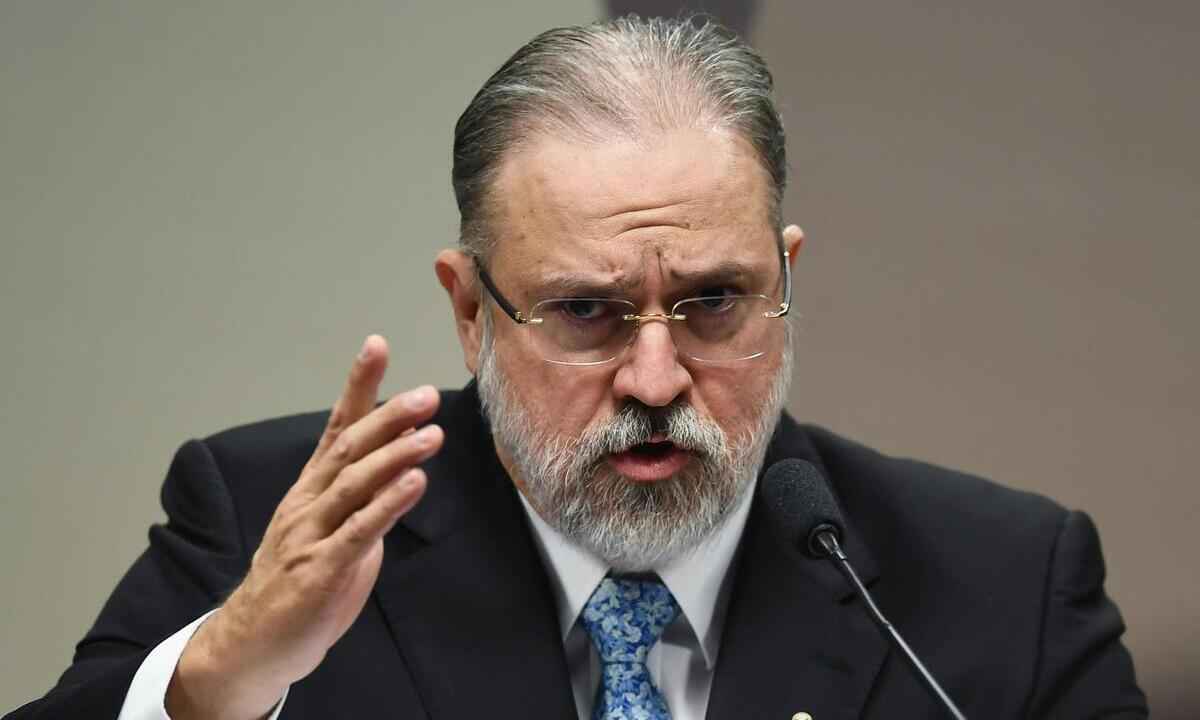 Aras quer que STF arquive inquérito contra Bolsonaro - Evaristo Sá/AFP