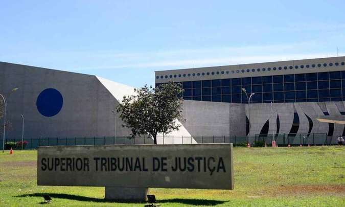 STJ suspende julgamento sobre cobertura dos planos de saúde - Marcelo Casal/Agência Brasil