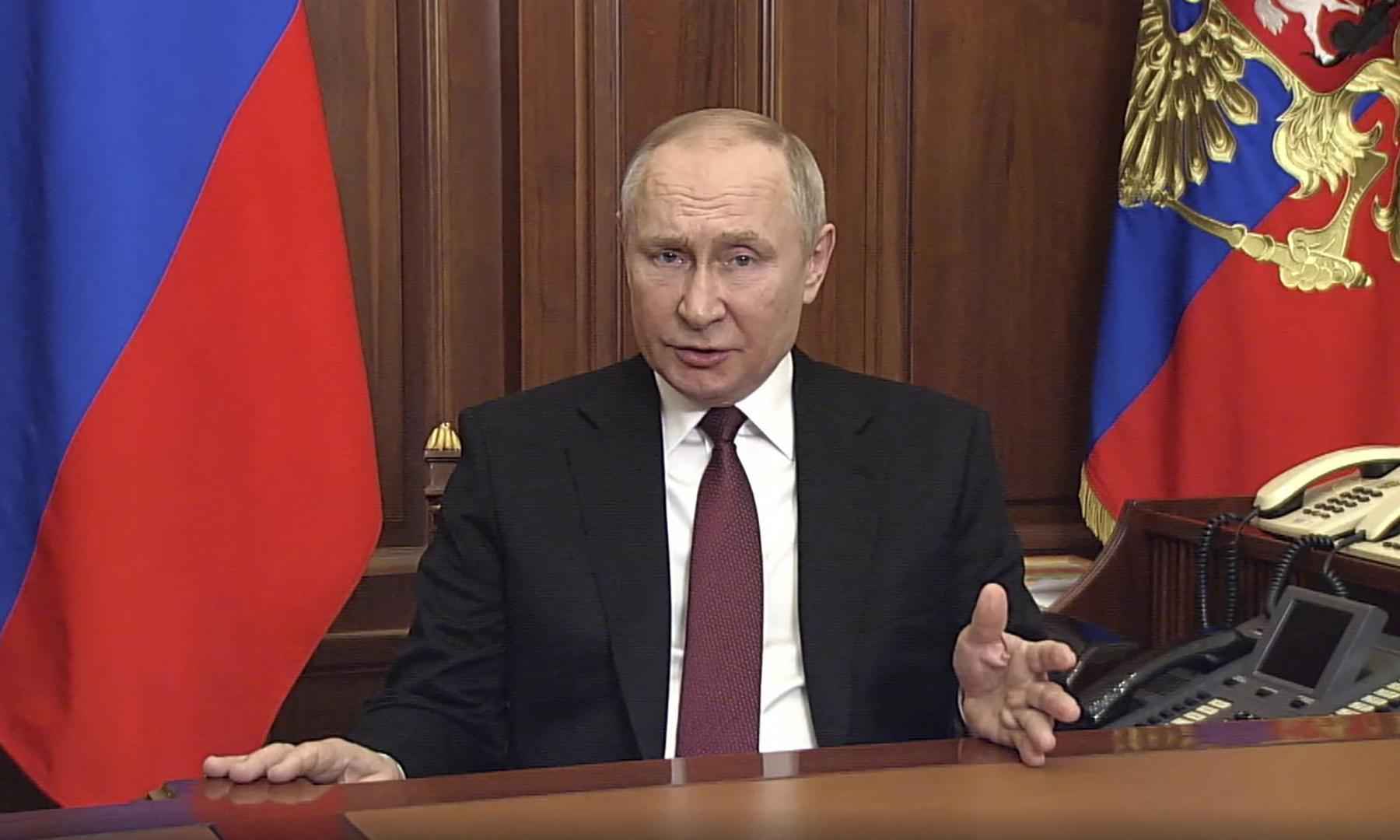Rússia afirma atacar instalações ucranianas com 'armas de alta precisão' - HANDOUT / KREMLIN.RU / AFP
