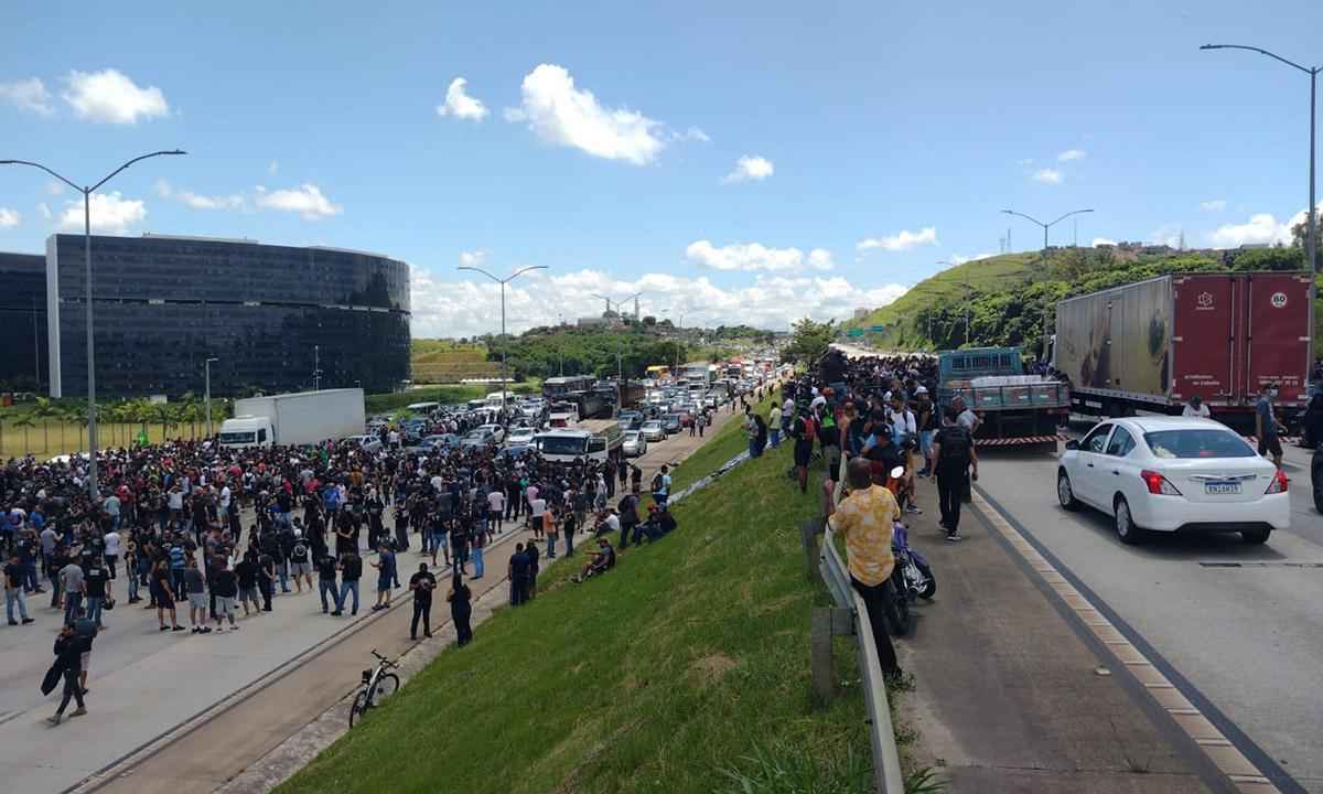 Justiça mineira determina fim da greve de policiais civis e penais - Edésio Ferreira/EM/DA Press