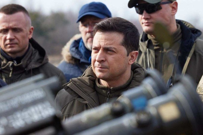 Exército da Rússia ataca Kiev e EUA podem resgatar presidente ucraniano - HANDOUT