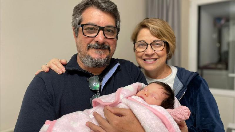 Idosos brasileiros ficam presos na Ucrânia após conhecer primeira neta - Arquivo Pessoal