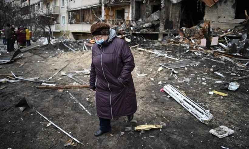 Conflito entre Rússia e Ucrânia: O horror invade a casa dos civis -  Daniel Leal/AFP