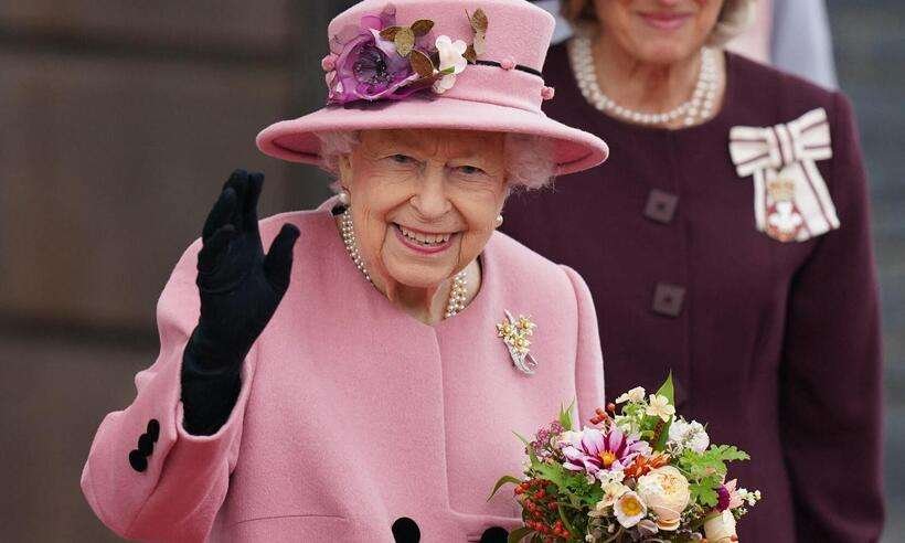 Rainha Elizabeth II retoma atividades após contrair COVID-19 - Jacob King / POOL / AFP